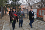 Стенд с именами участников войны открыли у Вечного огня в старой части Миасса